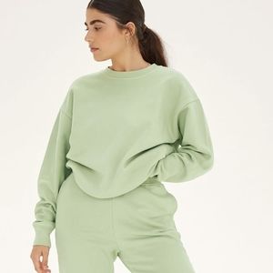 Girlfriend Collective Classic Sweatshirt